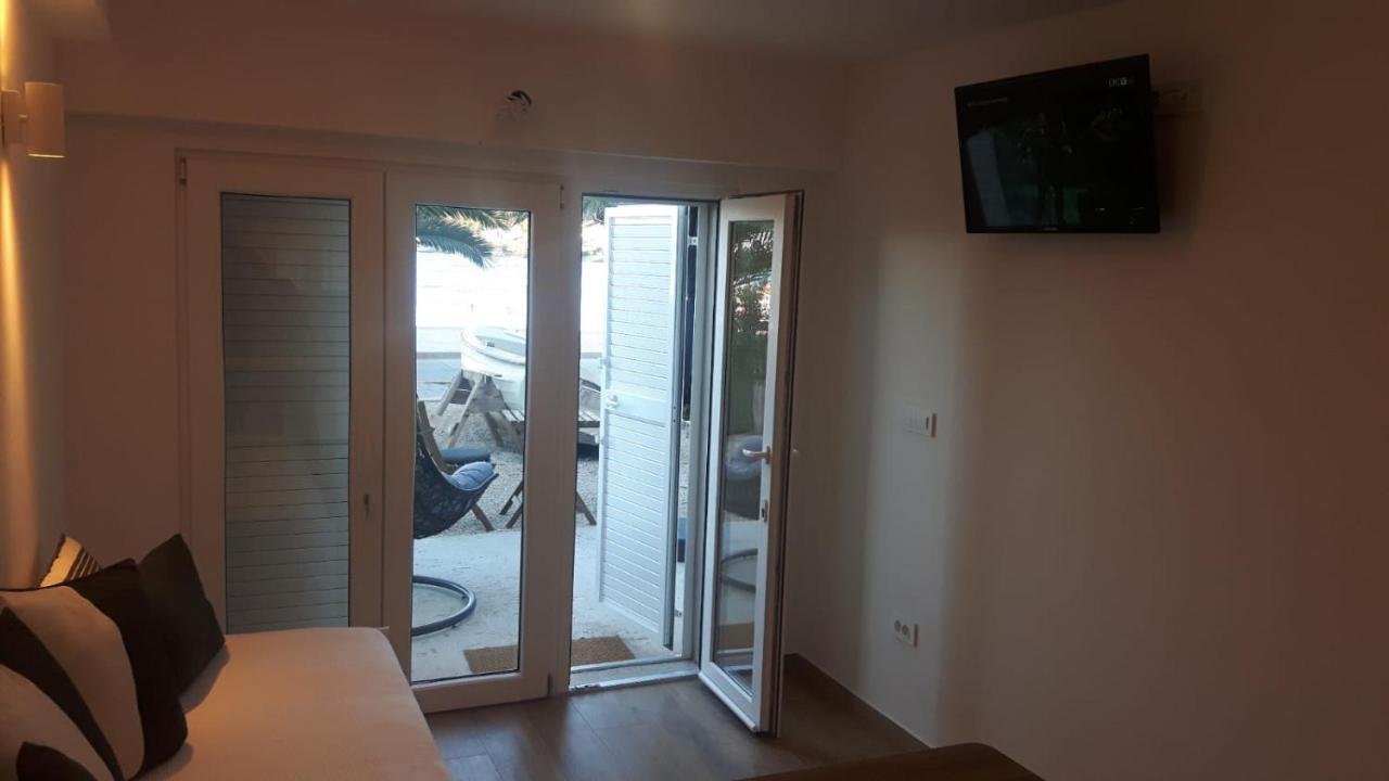 Apartmani Kali Esterno foto